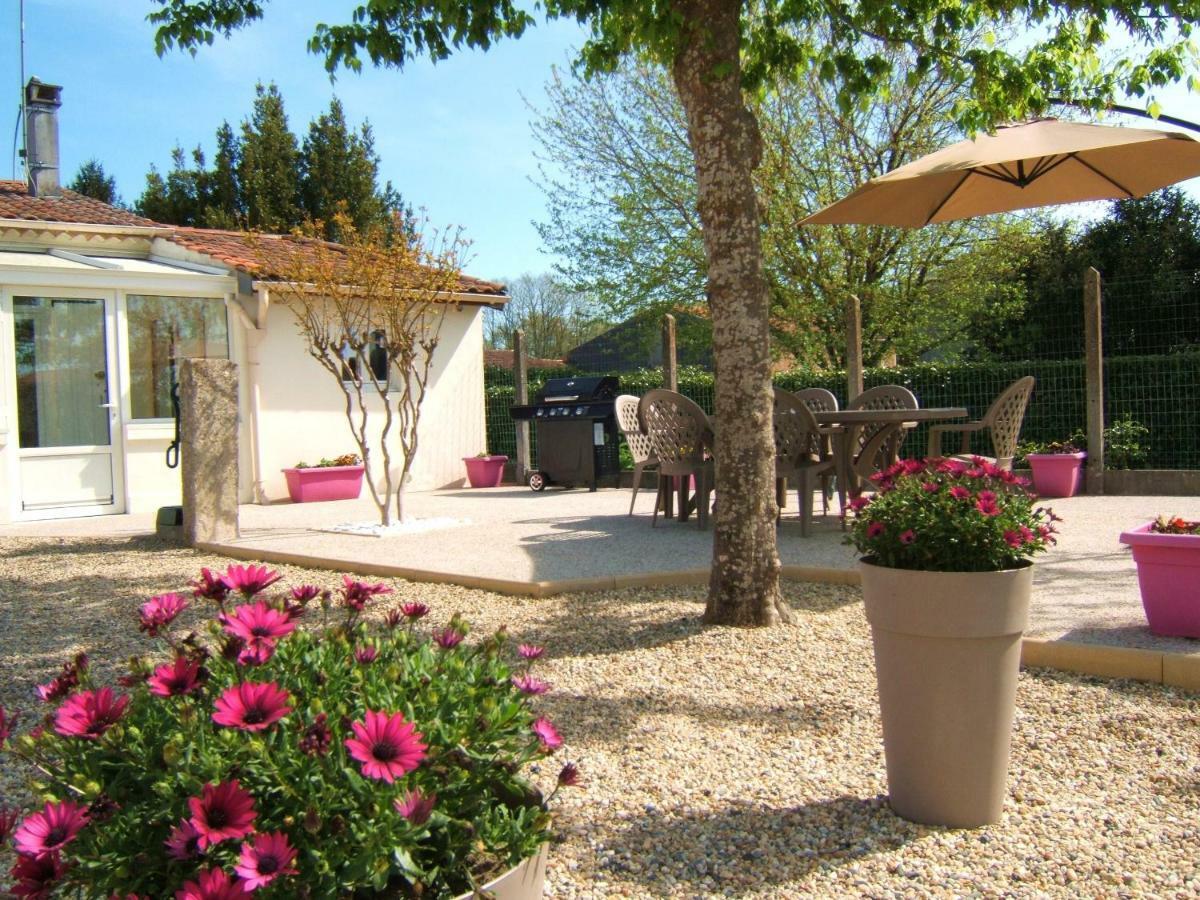 Gite L'Hirondelle Castelnau-de-Médoc Eksteriør billede